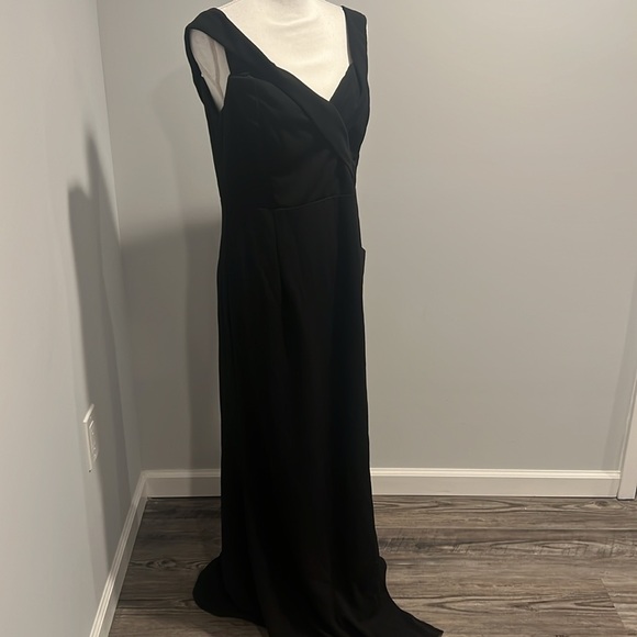 Lulu's Song of Love Black Off Shoulder Maxi Dress Extra Large XL NWT $110 - Picture 6 of 11